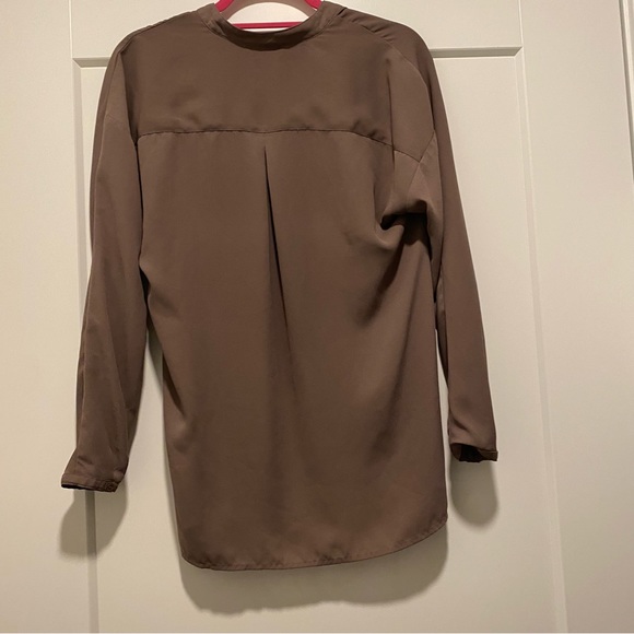 Blouse - Picture 2 of 5